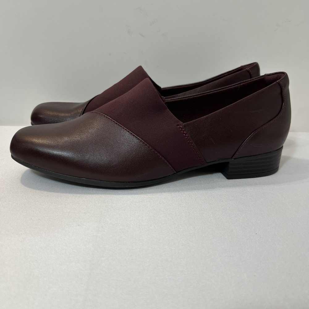 Clark's Juliet Gem Burgundy Slip On Loafers Size 9.5 Women's Almond Toe Shoes